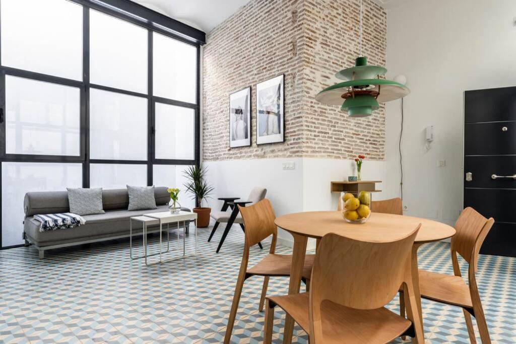 Appartement Pop Art, Alameda De Hercules,loft Casco Antiguo *